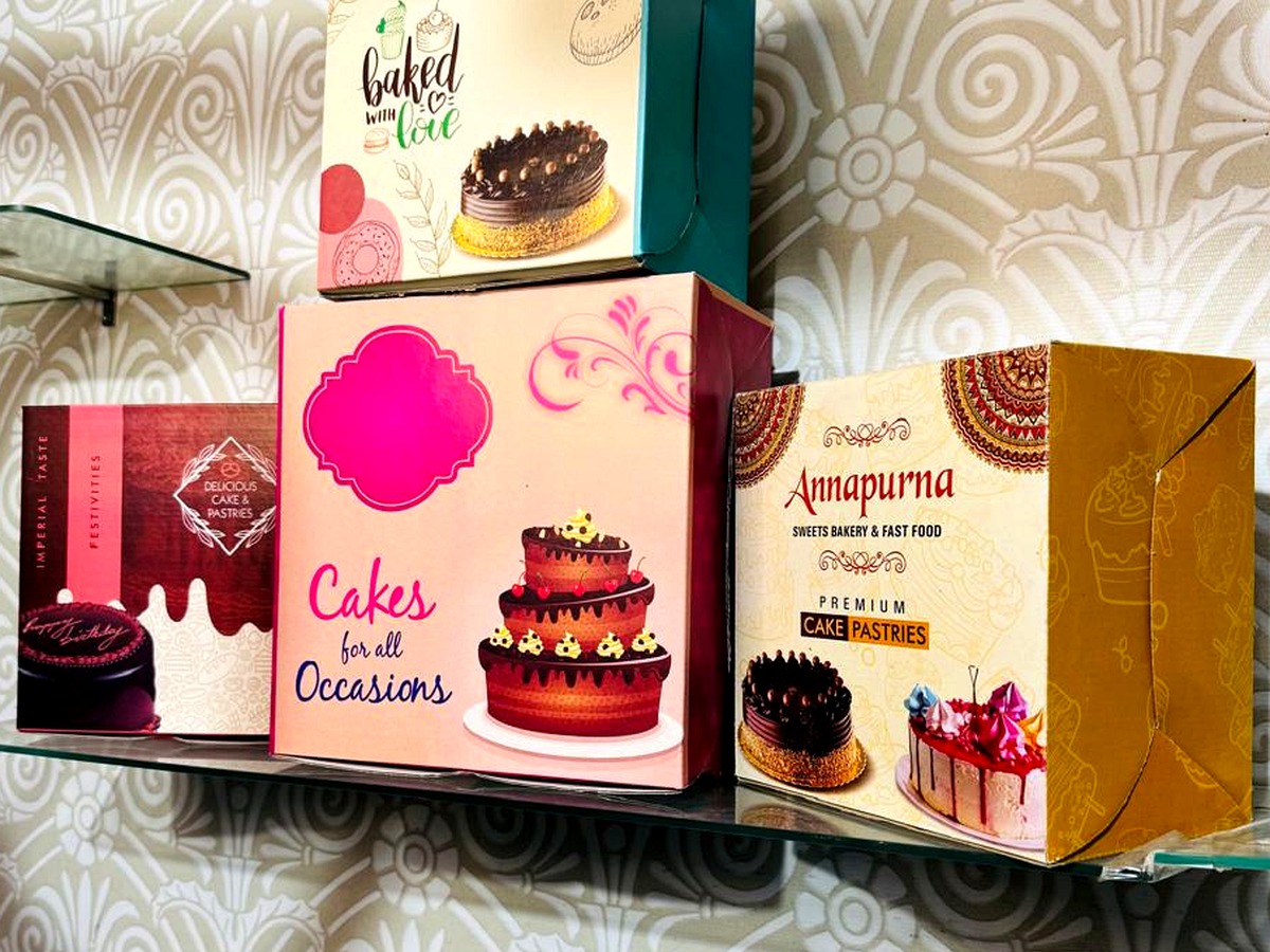 Printed corrugated cake boxes